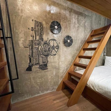 Central Old Town Cottage กรุงเทพมหานคร ภายนอก รูปภาพ
