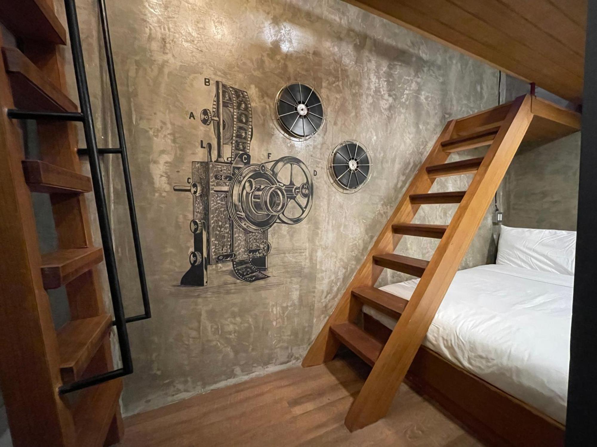 Central Old Town Cottage กรุงเทพมหานคร ภายนอก รูปภาพ